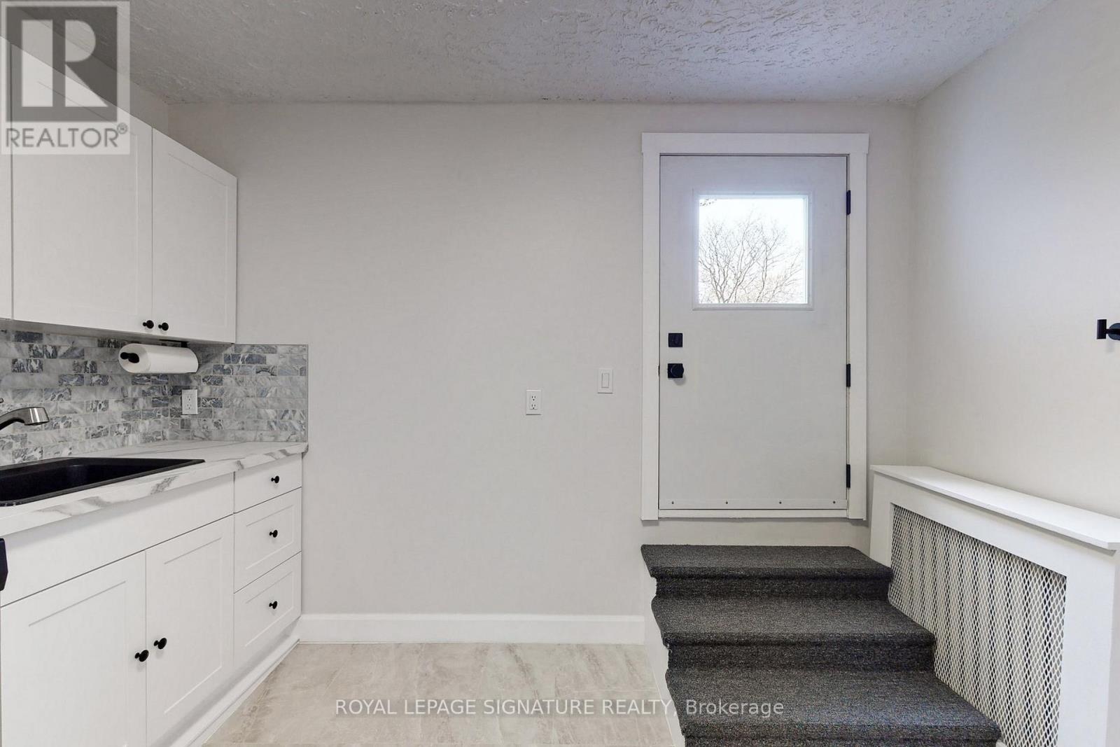 1 - 741 Queen Street E, Toronto (South Riverdale), Ontario  M4M 1H3 - Photo 10 - E12848020