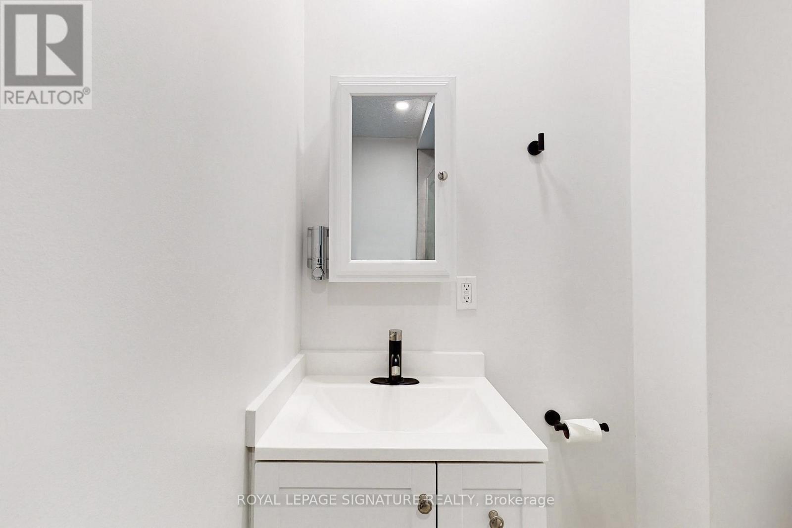 1 - 741 Queen Street E, Toronto (South Riverdale), Ontario  M4M 1H3 - Photo 15 - E12848020