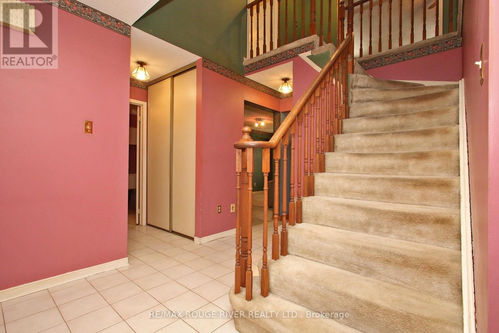 66 Jamieson Crescent, Whitby (Rolling Acres), Ontario  L1R 1V1 - Photo 3 - E12848030