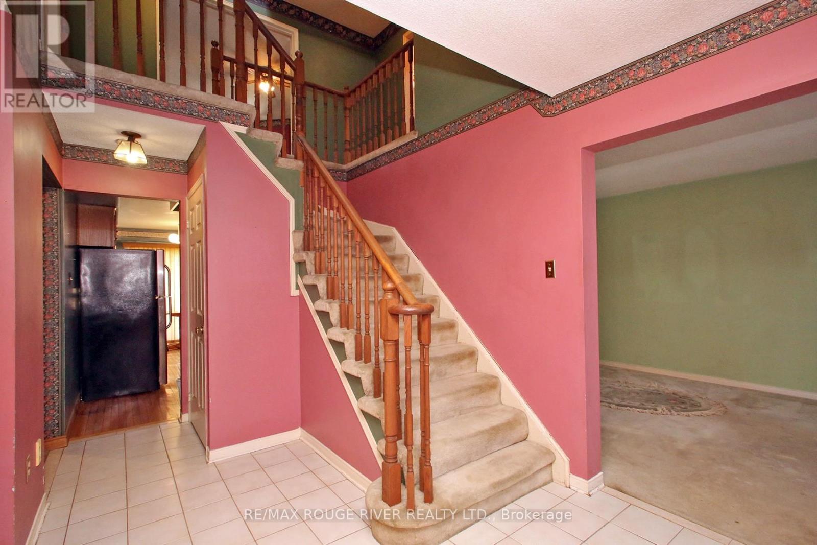 66 Jamieson Crescent, Whitby (Rolling Acres), Ontario  L1R 1V1 - Photo 4 - E12848030