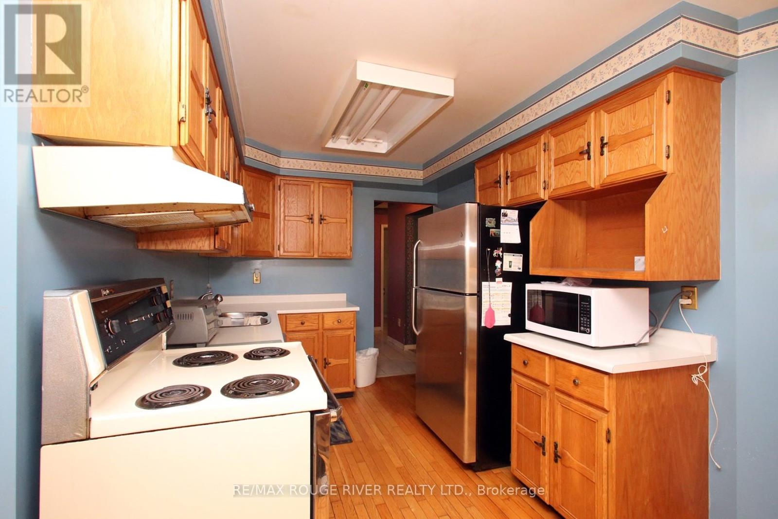 66 Jamieson Crescent, Whitby (Rolling Acres), Ontario  L1R 1V1 - Photo 5 - E12848030