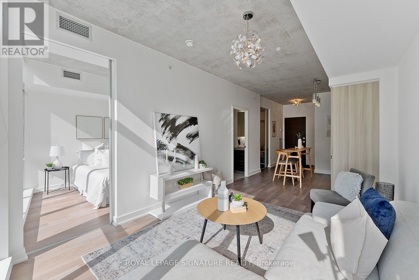 810 - 1190 DUNDAS STREET E, Toronto, Ontario