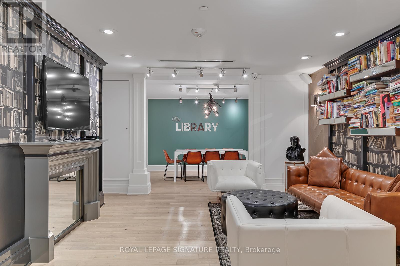 810 - 1190 Dundas Street E, Toronto, Ontario  M4M 0C5 - Photo 29 - E12848078