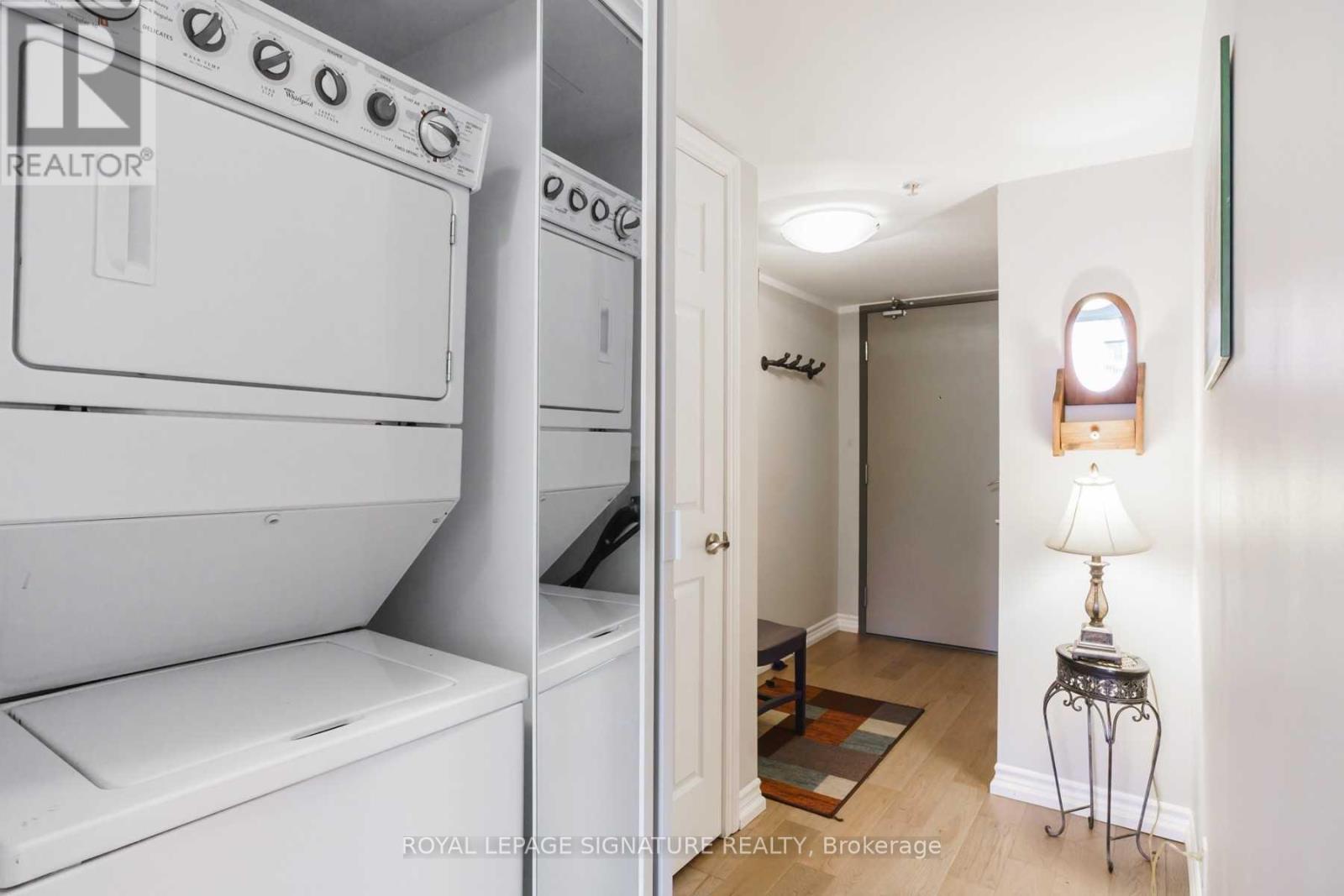 208 - 280 Donlands Avenue, Toronto, Ontario  M4J 3R4 - Photo 5 - E12848086