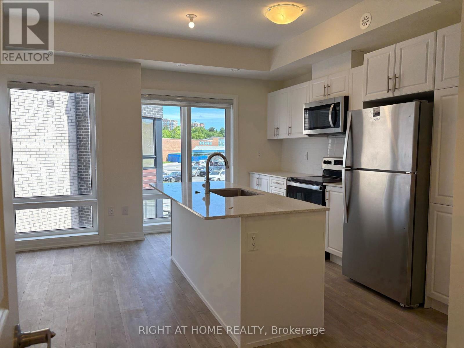 4 - 145 Tapscott Road, Toronto, Ontario  M1B 0E8 - Photo 2 - E12848124