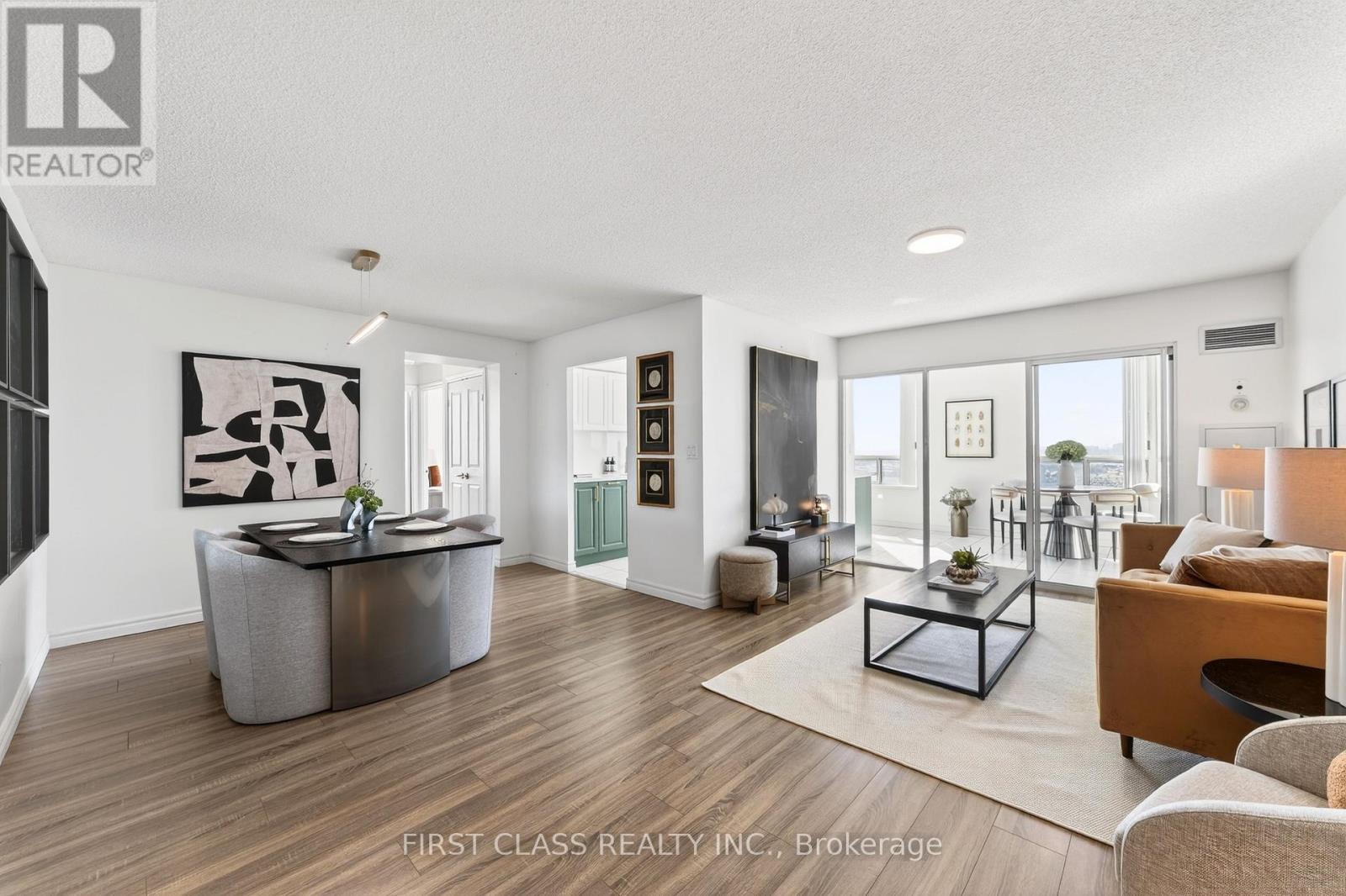 2136 - 68 Corporate Drive, Toronto (Woburn), Ontario  M1H 3H3 - Photo 3 - E12848300