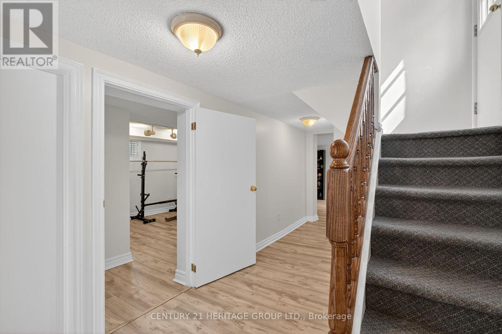 1269 Broadview Avenue, Toronto, Ontario  M4K 2T5 - Photo 18 - E12848386