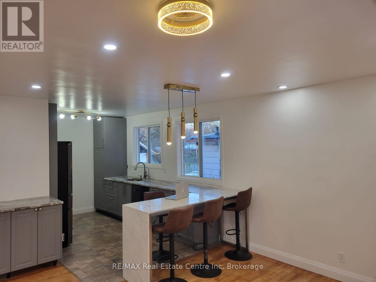 308 Paisley Road, Guelph, Ontario  N1H 2P9 - Photo 3 - X12848278