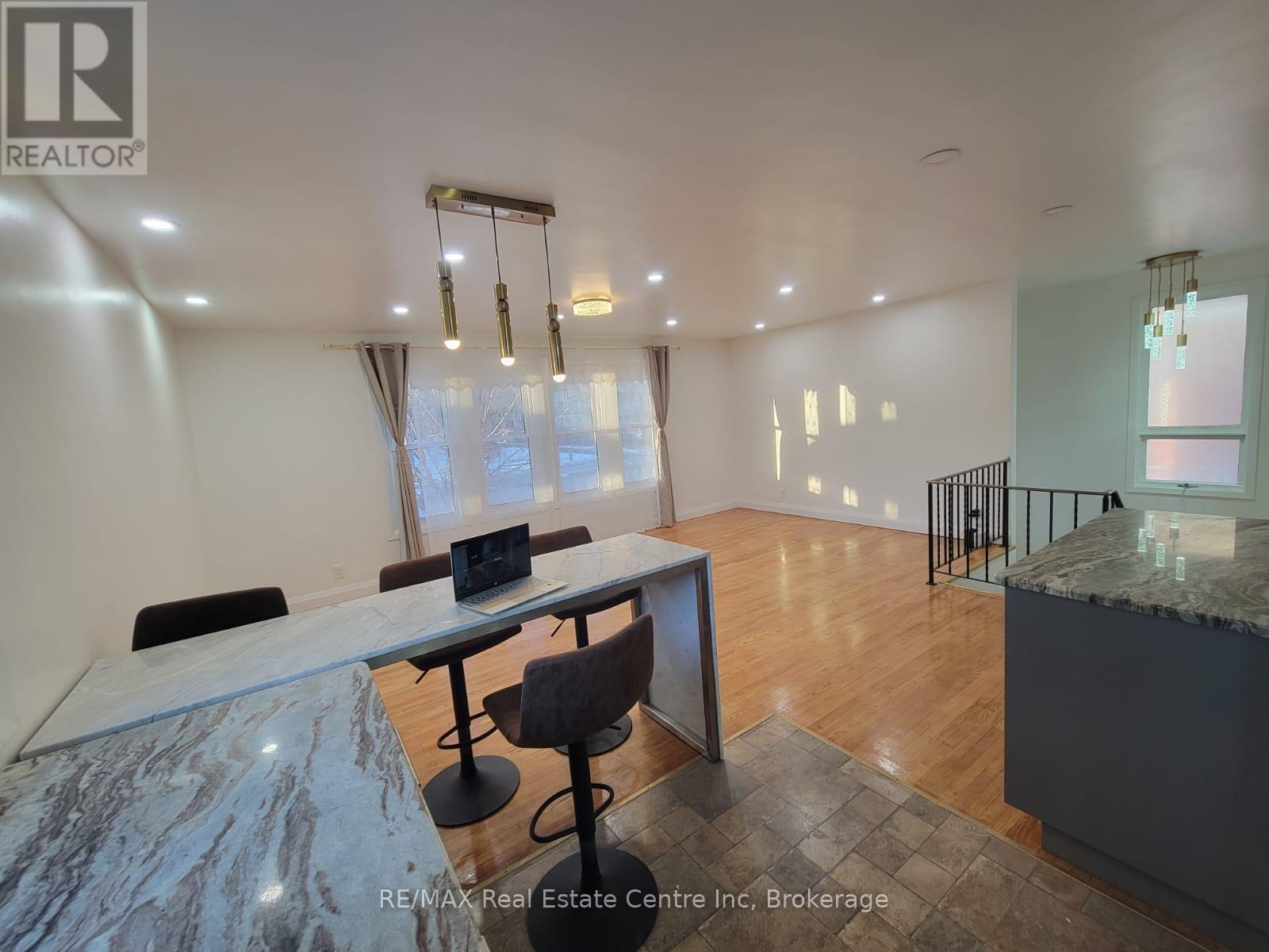 308 Paisley Road, Guelph, Ontario  N1H 2P9 - Photo 2 - X12848278