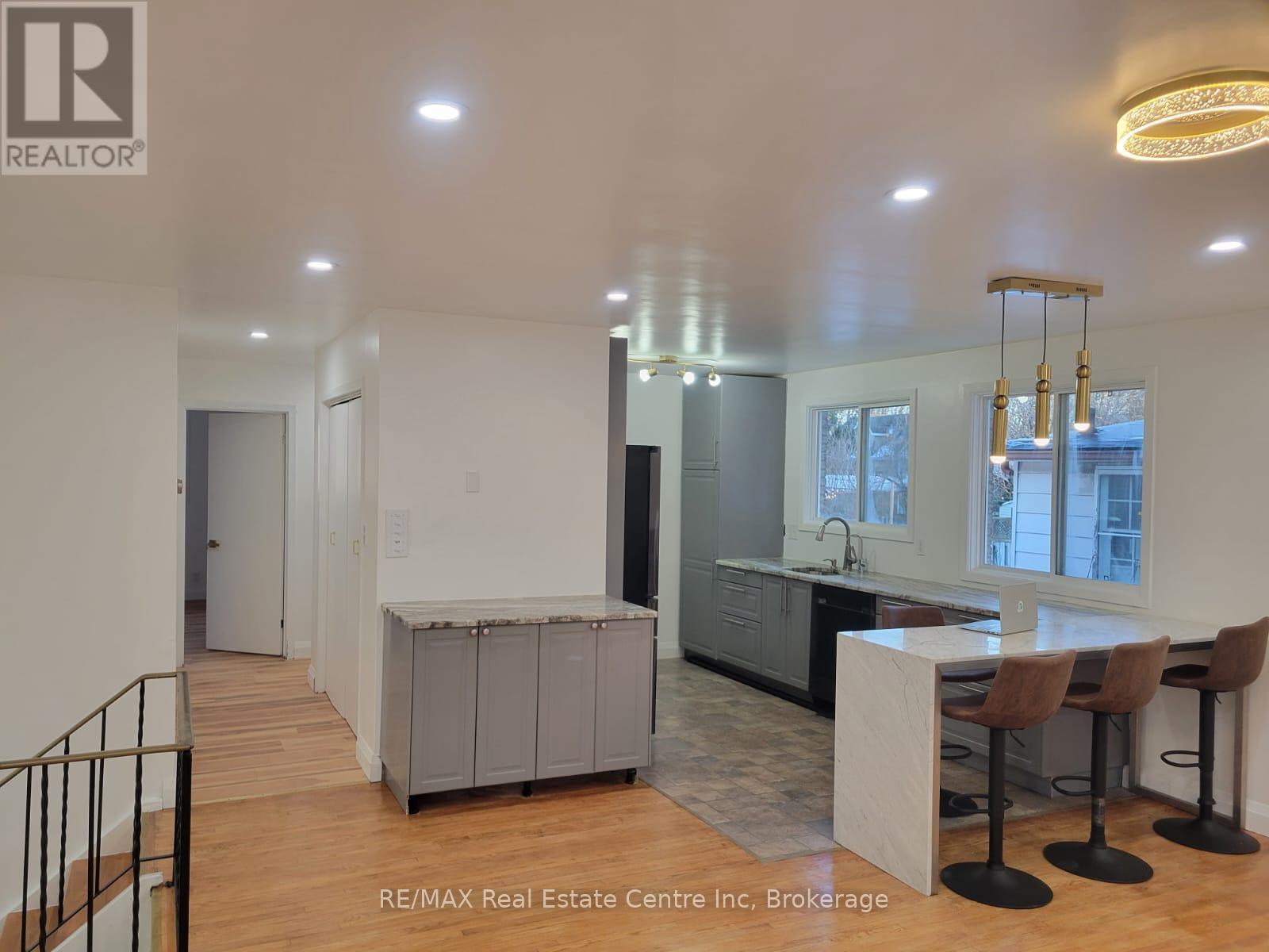 308 Paisley Road, Guelph, Ontario  N1H 2P9 - Photo 4 - X12848278