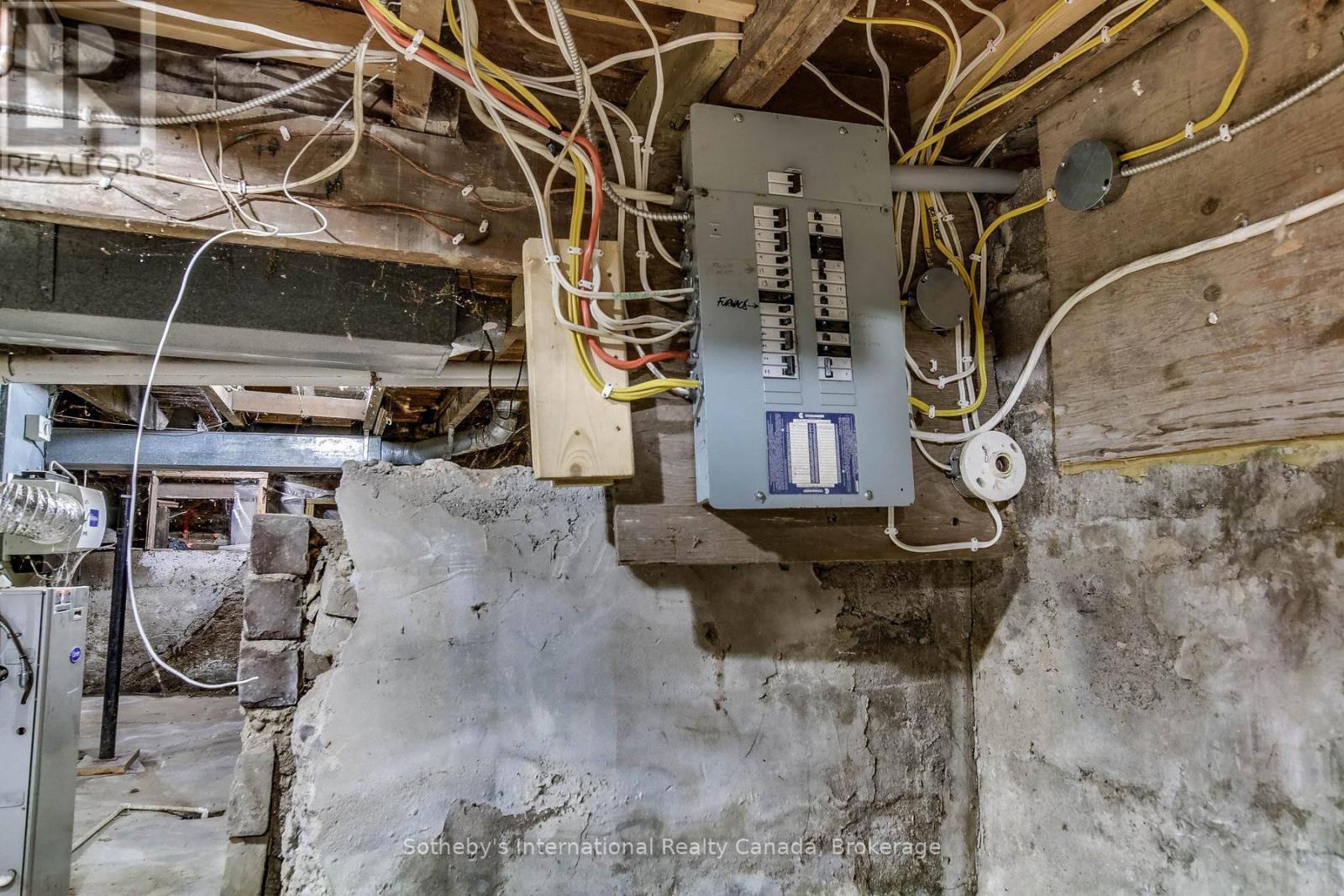 71 Briscoe Street E, London South, Ontario  N6C 1W8 - Photo 20 - X12848288