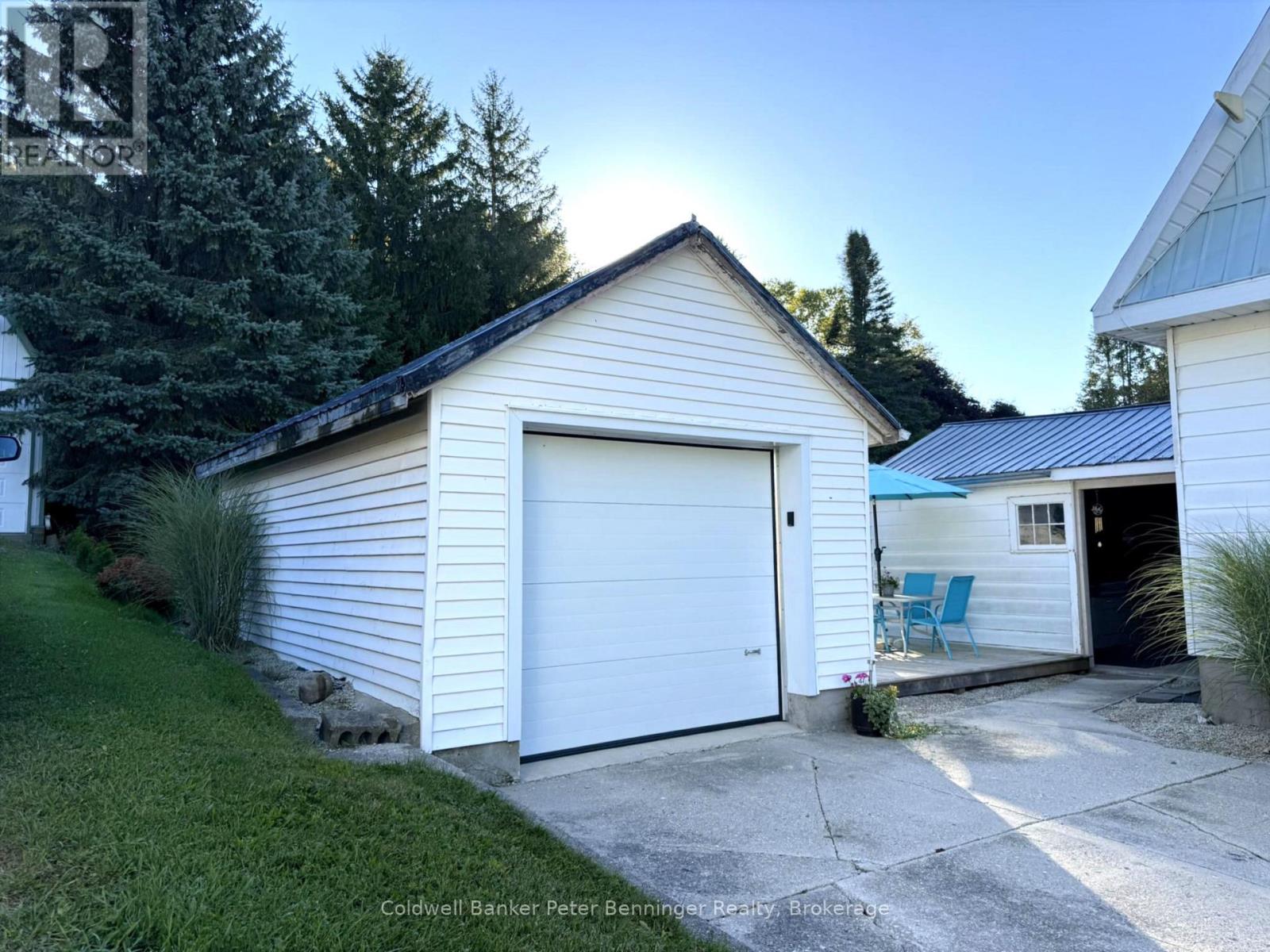 1216 Bruce Road 12, South Bruce, Ontario  N0G 1W0 - Photo 32 - X12848306