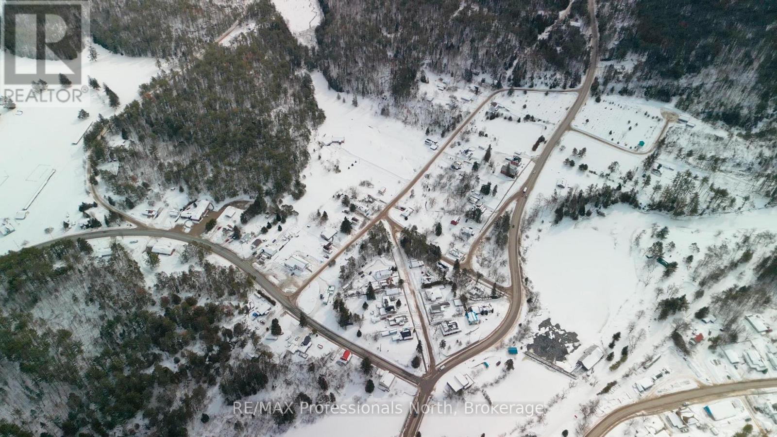 4 Dickson Street, Kawartha Lakes, Ontario  K0M 2A0 - Photo 30 - X12848358