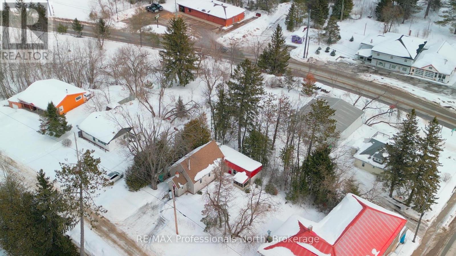 4 Dickson Street, Kawartha Lakes, Ontario  K0M 2A0 - Photo 33 - X12848358