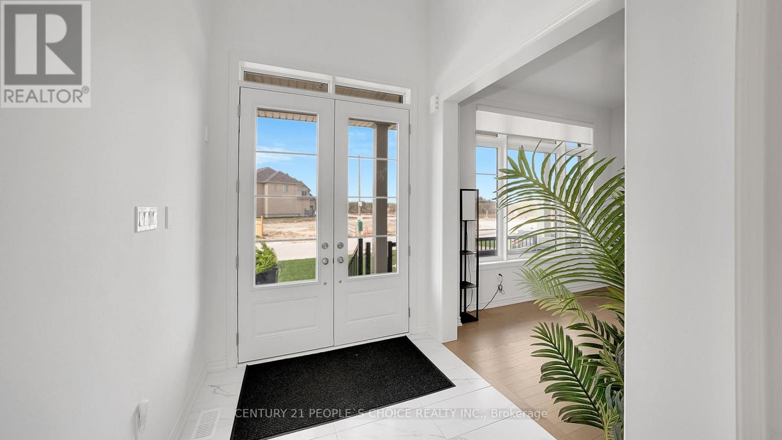 21 Wintergreen Lane, Adjala-Tosorontio (Colgan), Ontario  L0G 1W0 - Photo 5 - N12848076