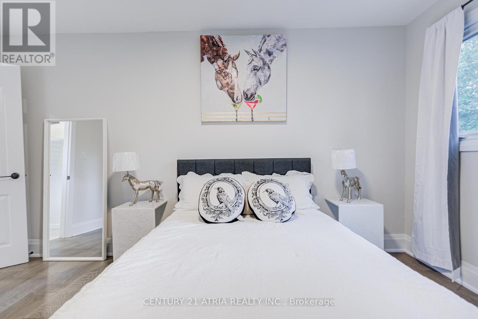 33 Sir Brandiles Place, Markham, Ontario  L3P 2Z4 - Photo 29 - N12848192