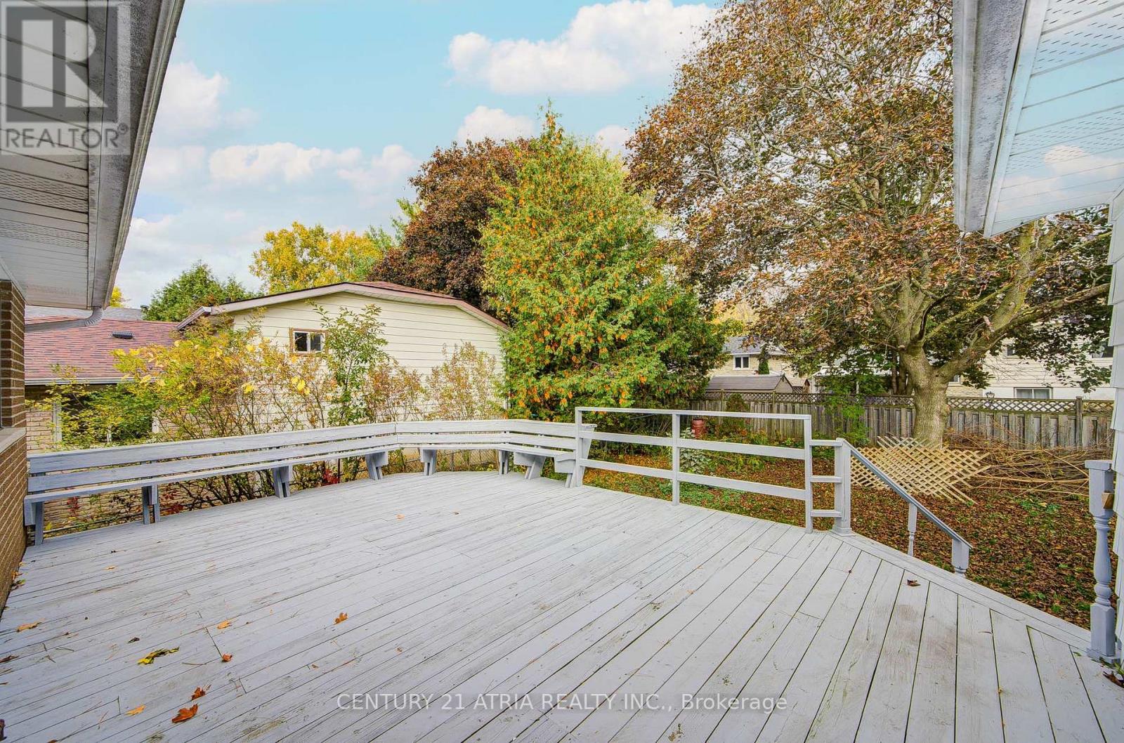 33 Sir Brandiles Place, Markham, Ontario  L3P 2Z4 - Photo 48 - N12848192