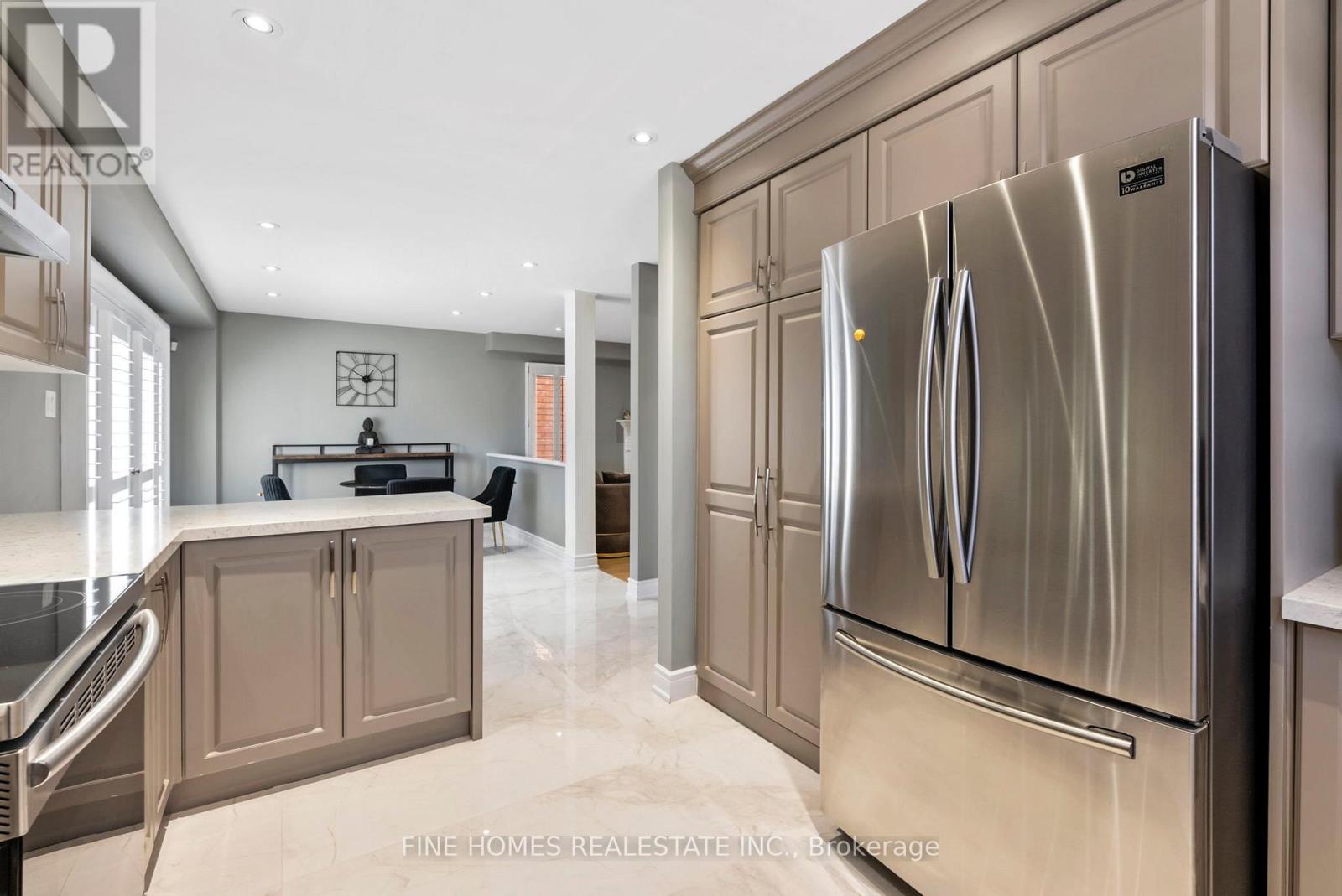 109 Angelina Avenue, Vaughan, Ontario  L4L 8N9 - Photo 10 - N12848266