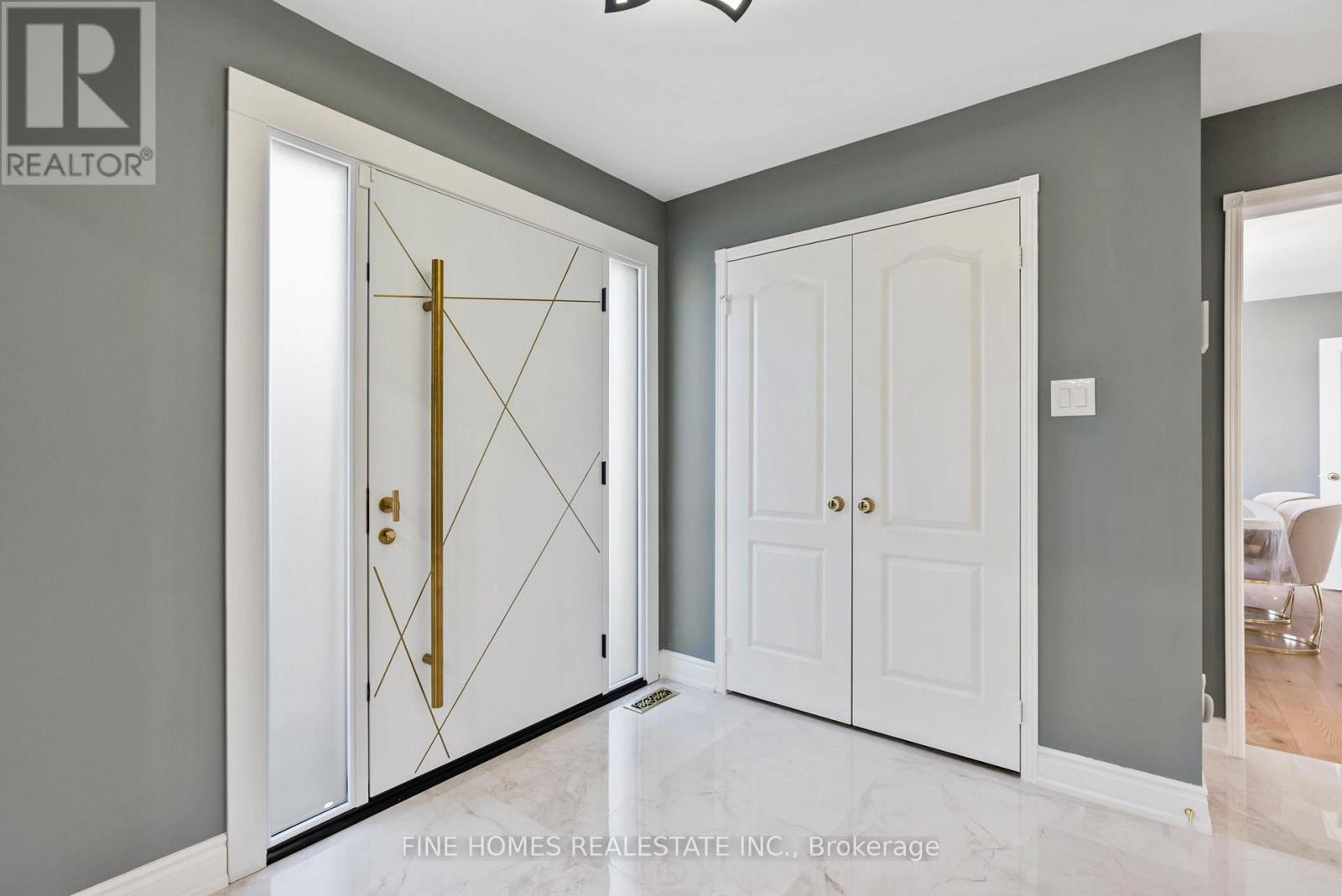 109 Angelina Avenue, Vaughan, Ontario  L4L 8N9 - Photo 3 - N12848266