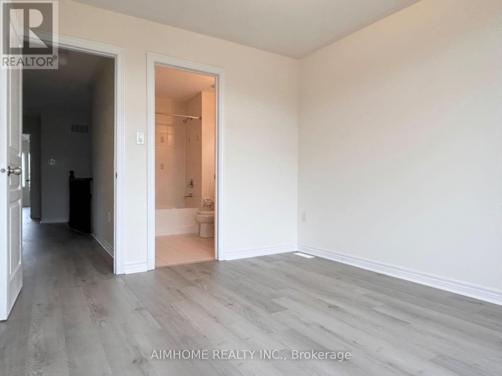 202 Harbord Street, Markham (Berczy), Ontario  L6C 0X3 - Photo 26 - N12848284