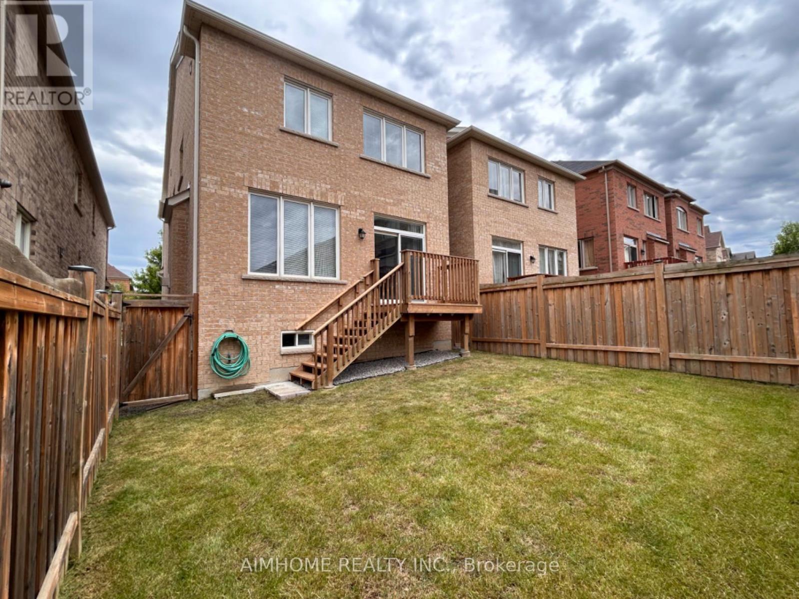 202 Harbord Street, Markham (Berczy), Ontario  L6C 0X3 - Photo 29 - N12848284