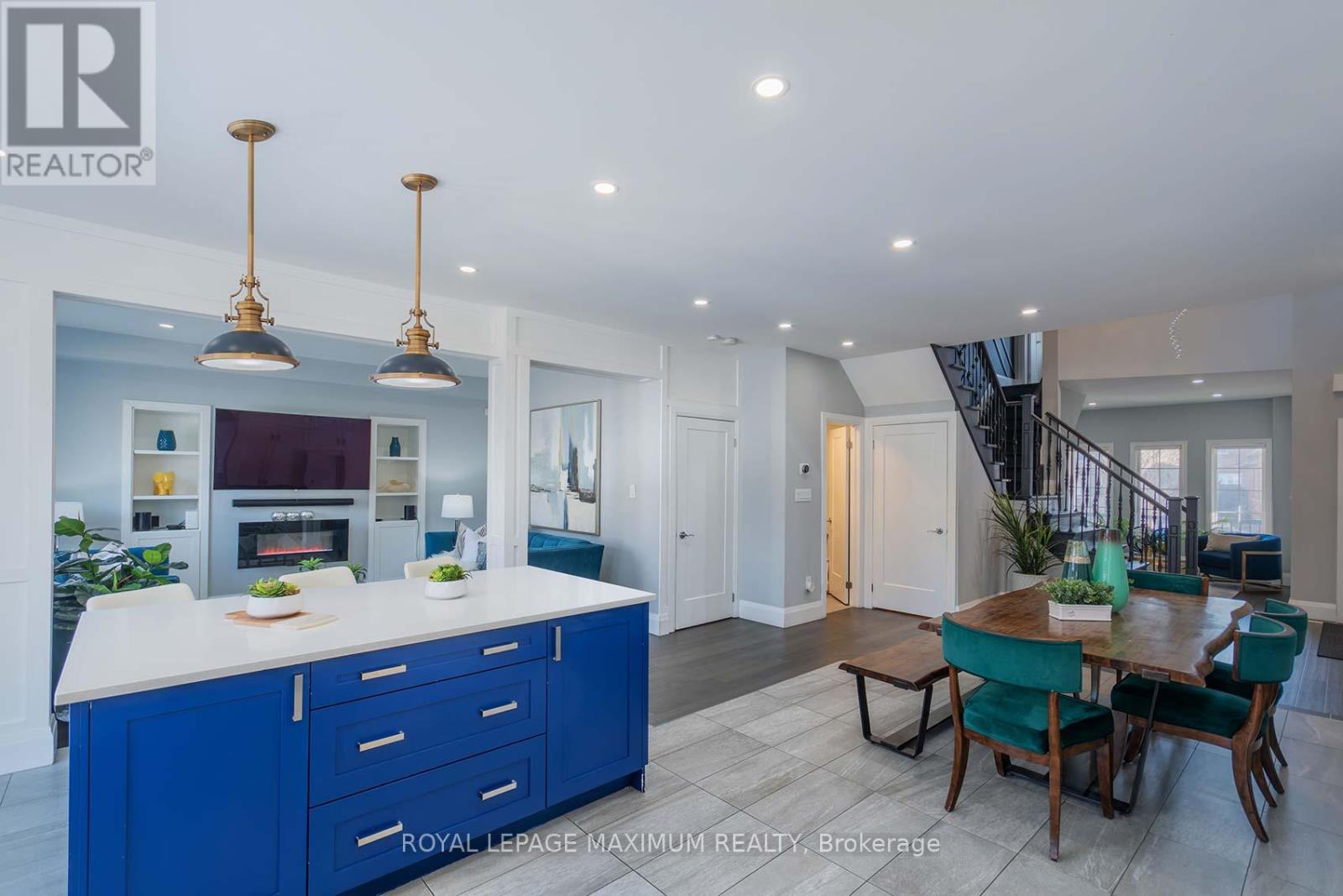 26 Marbella Road, Vaughan, Ontario  L4H 1M2 - Photo 9 - N12848334