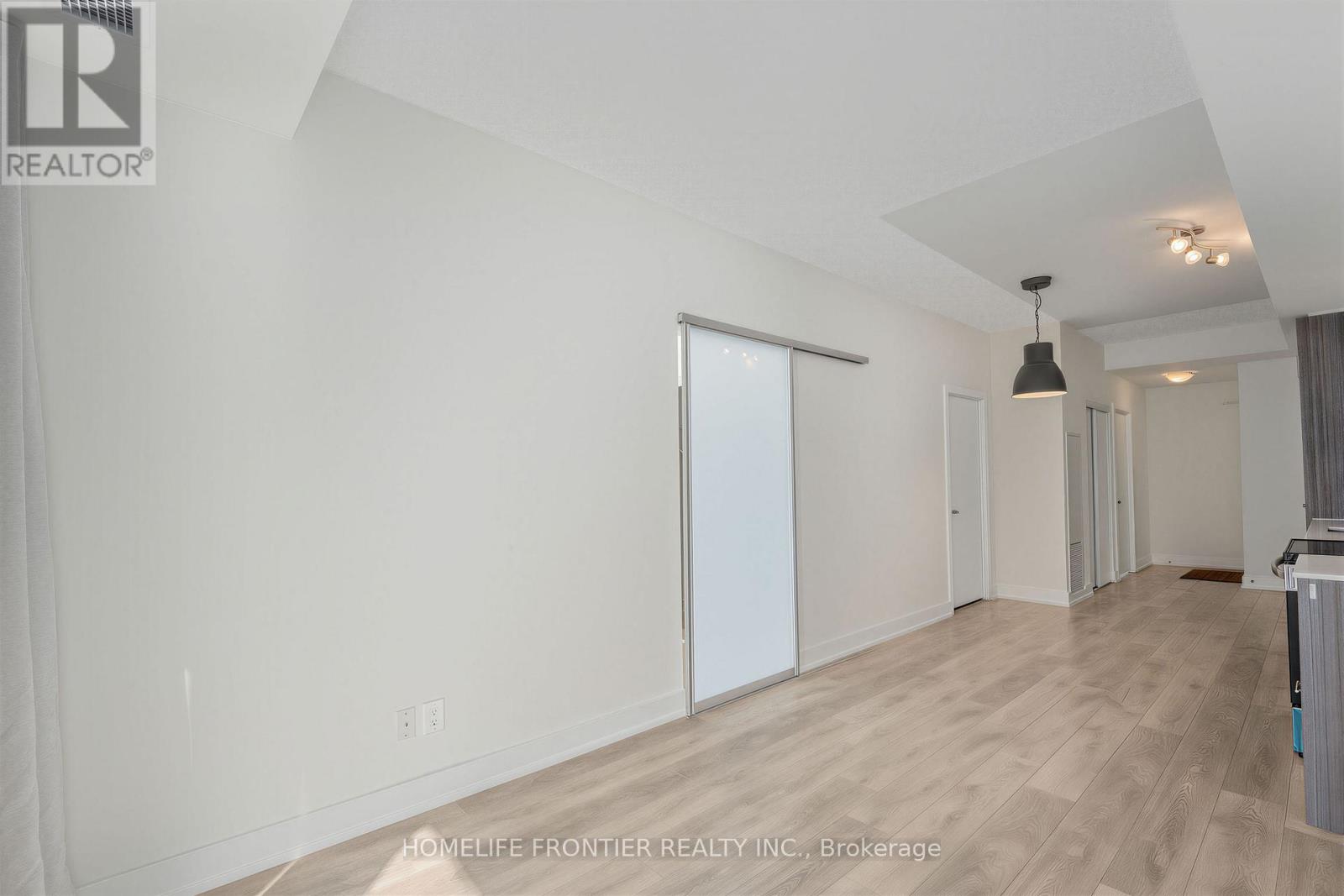 1405 - 150 Fairview Mall Drive, Toronto (Don Valley Village), Ontario  M2J 0E7 - Photo 32 - C12712440