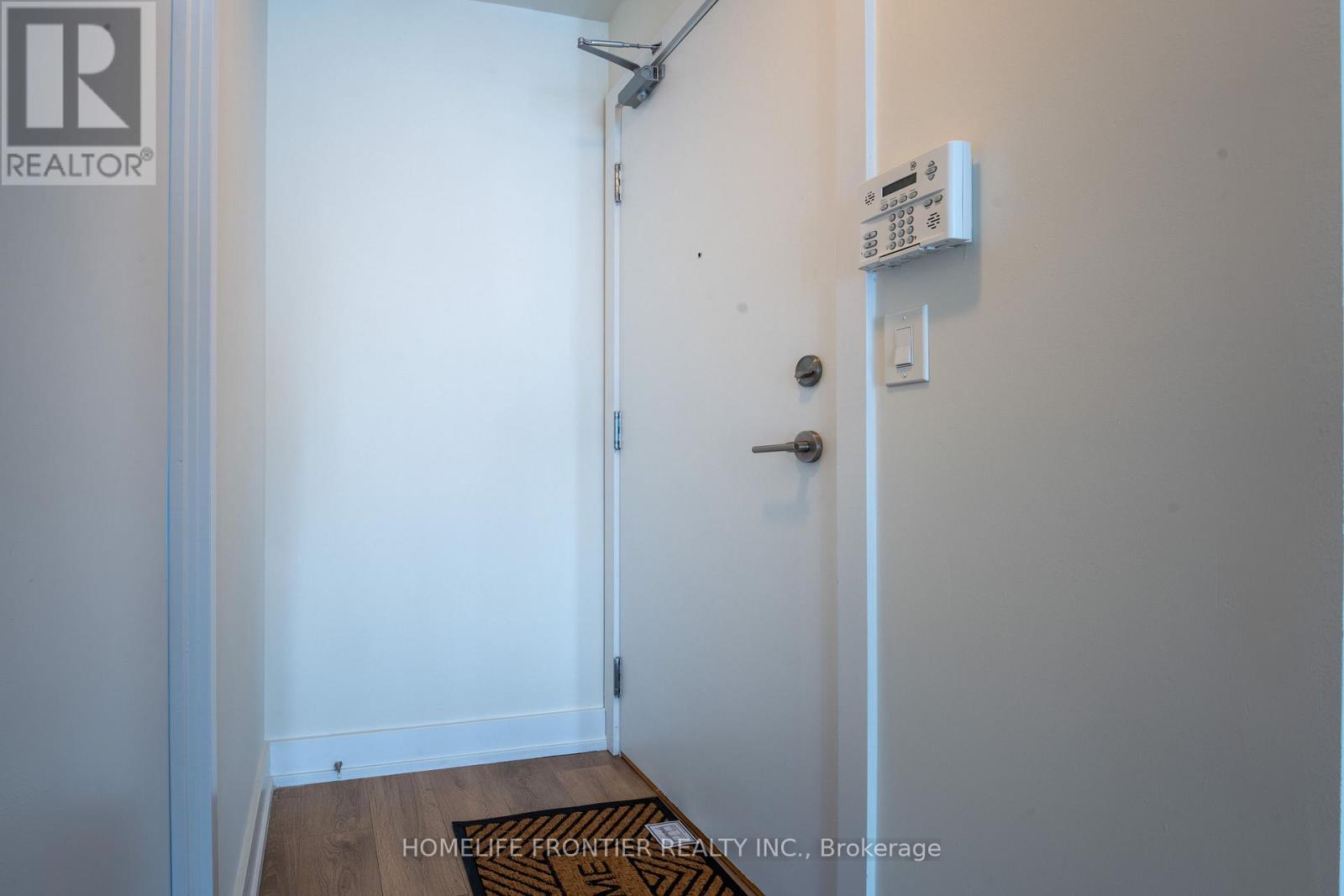 1405 - 150 Fairview Mall Drive, Toronto (Don Valley Village), Ontario  M2J 0E7 - Photo 33 - C12712440