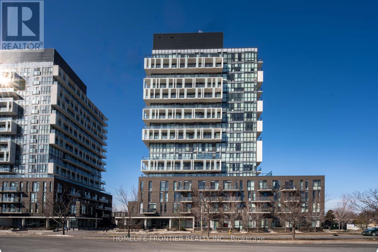 1405 - 150 Fairview Mall Drive, Toronto (Don Valley Village), Ontario  M2J 0E7 - Photo 4 - C12712440