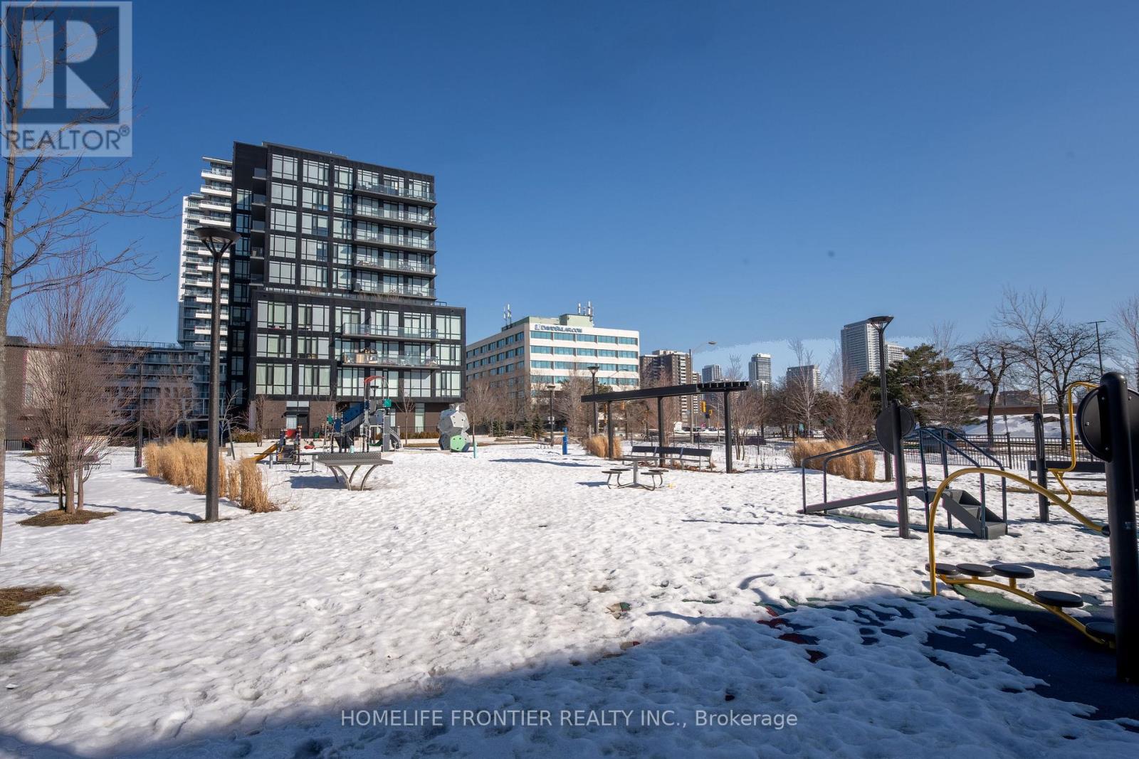 1405 - 150 Fairview Mall Drive, Toronto (Don Valley Village), Ontario  M2J 0E7 - Photo 7 - C12712440