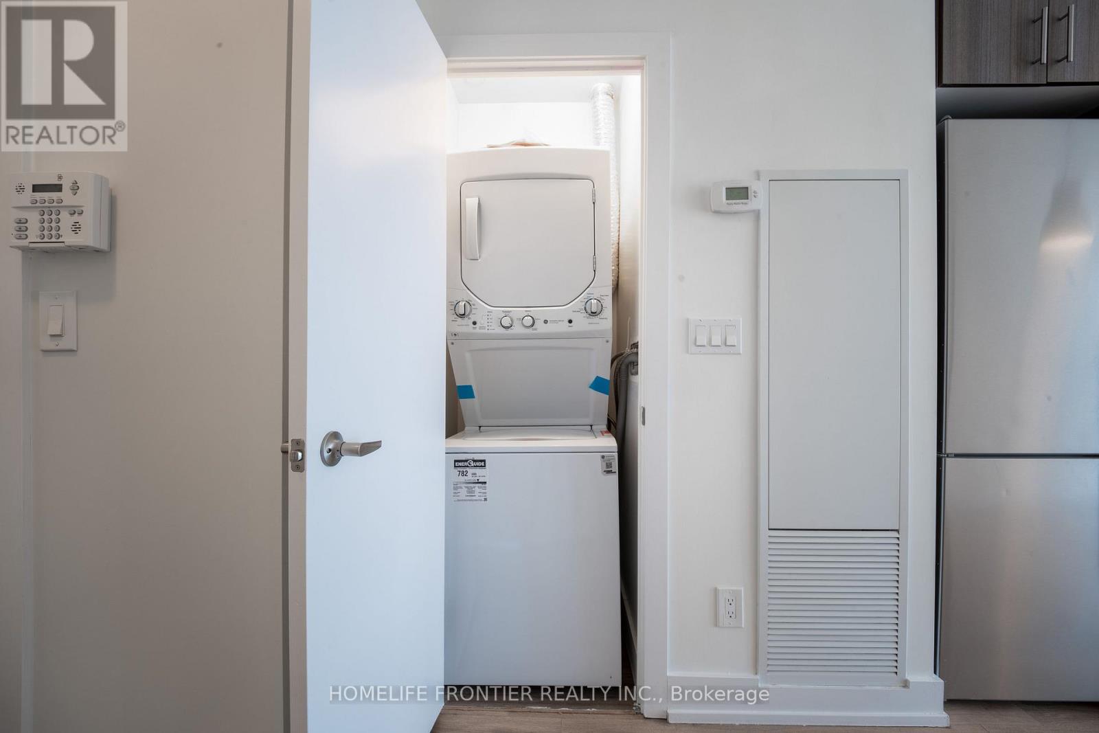 1405 - 150 Fairview Mall Drive, Toronto (Don Valley Village), Ontario  M2J 0E7 - Photo 34 - C12839064