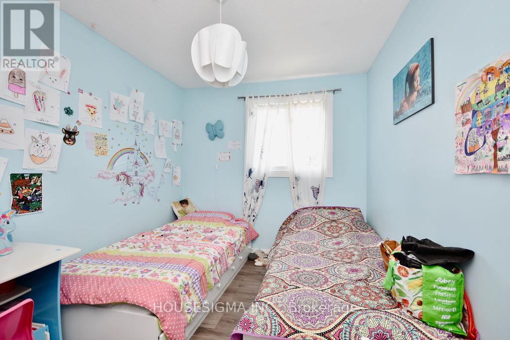 45 D'ambrosio Drive, Barrie (Painswick North), Ontario  L4N 6V6 - Photo 12 - S12848262