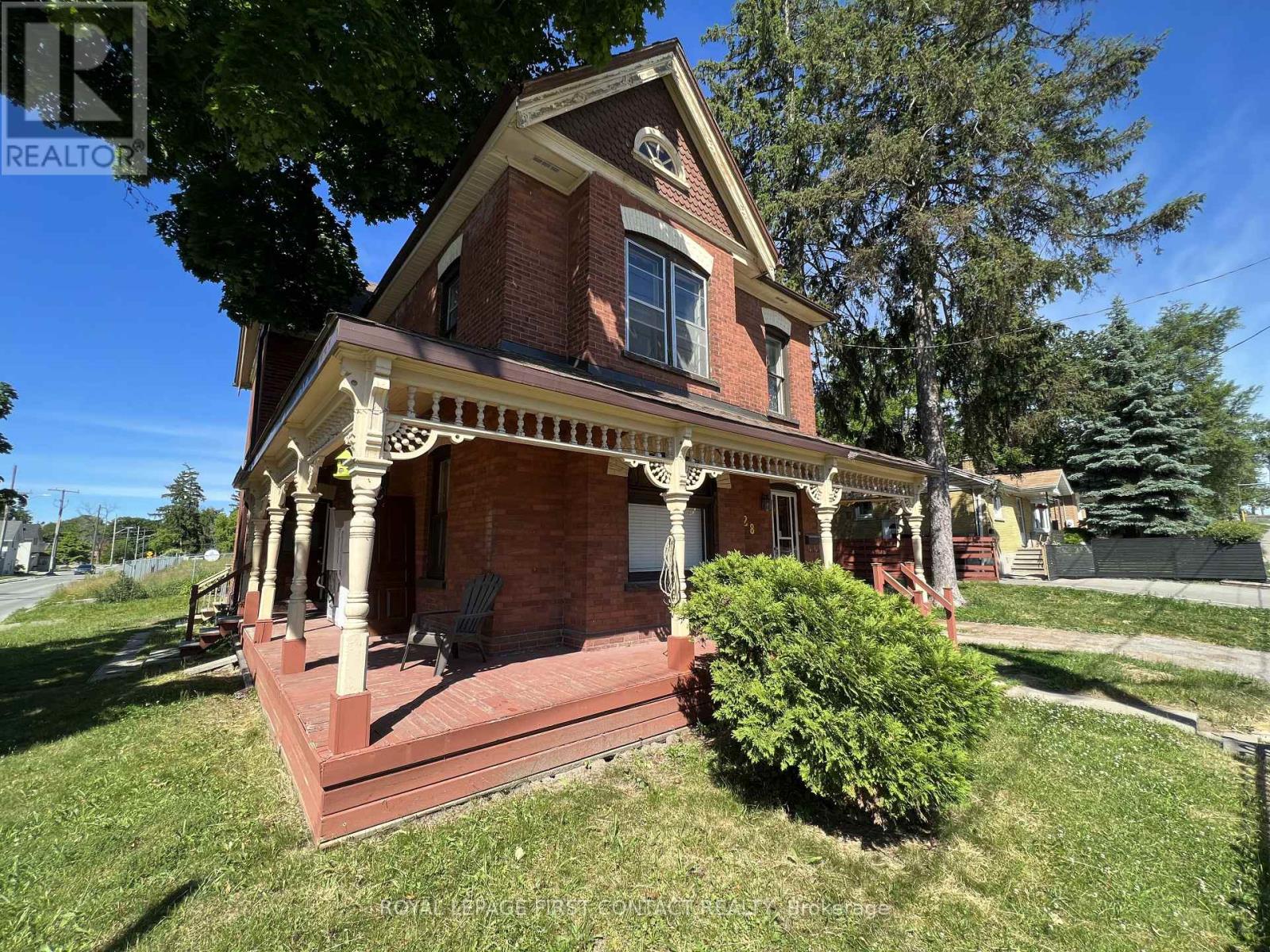 B - 228 BAYFIELD STREET, Barrie, Ontario