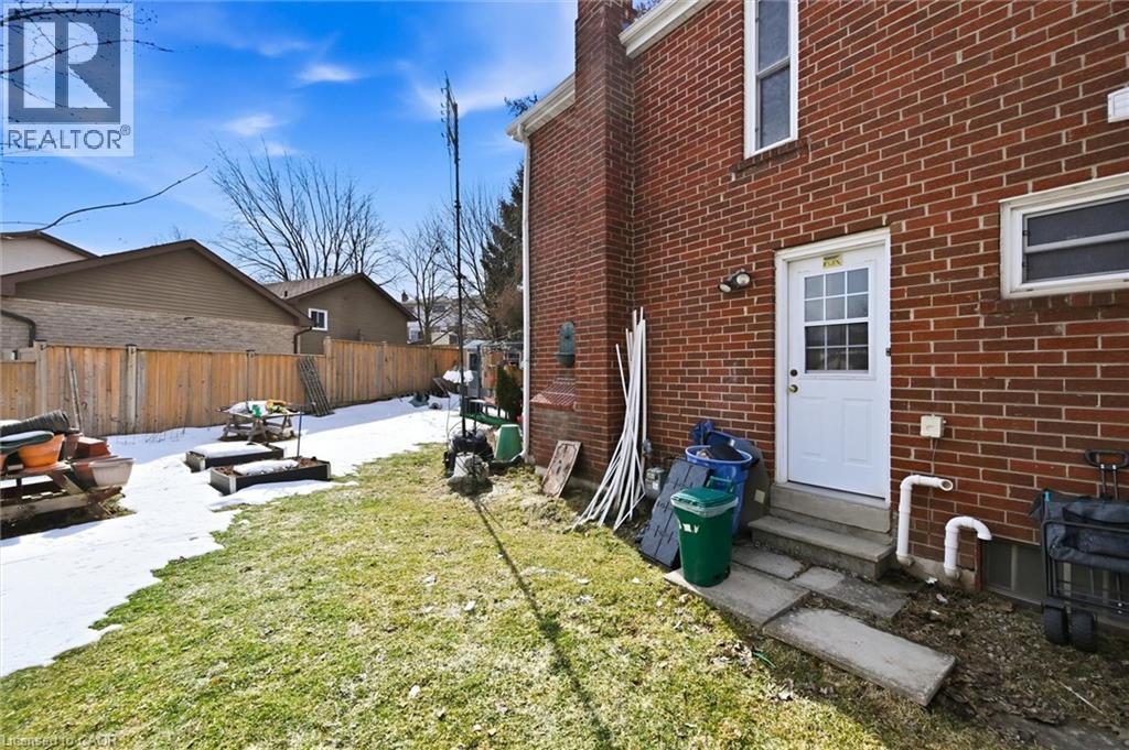 2478 Malcolm Crescent, Burlington, Ontario  L7P 4A4 - Photo 39 - 40808775