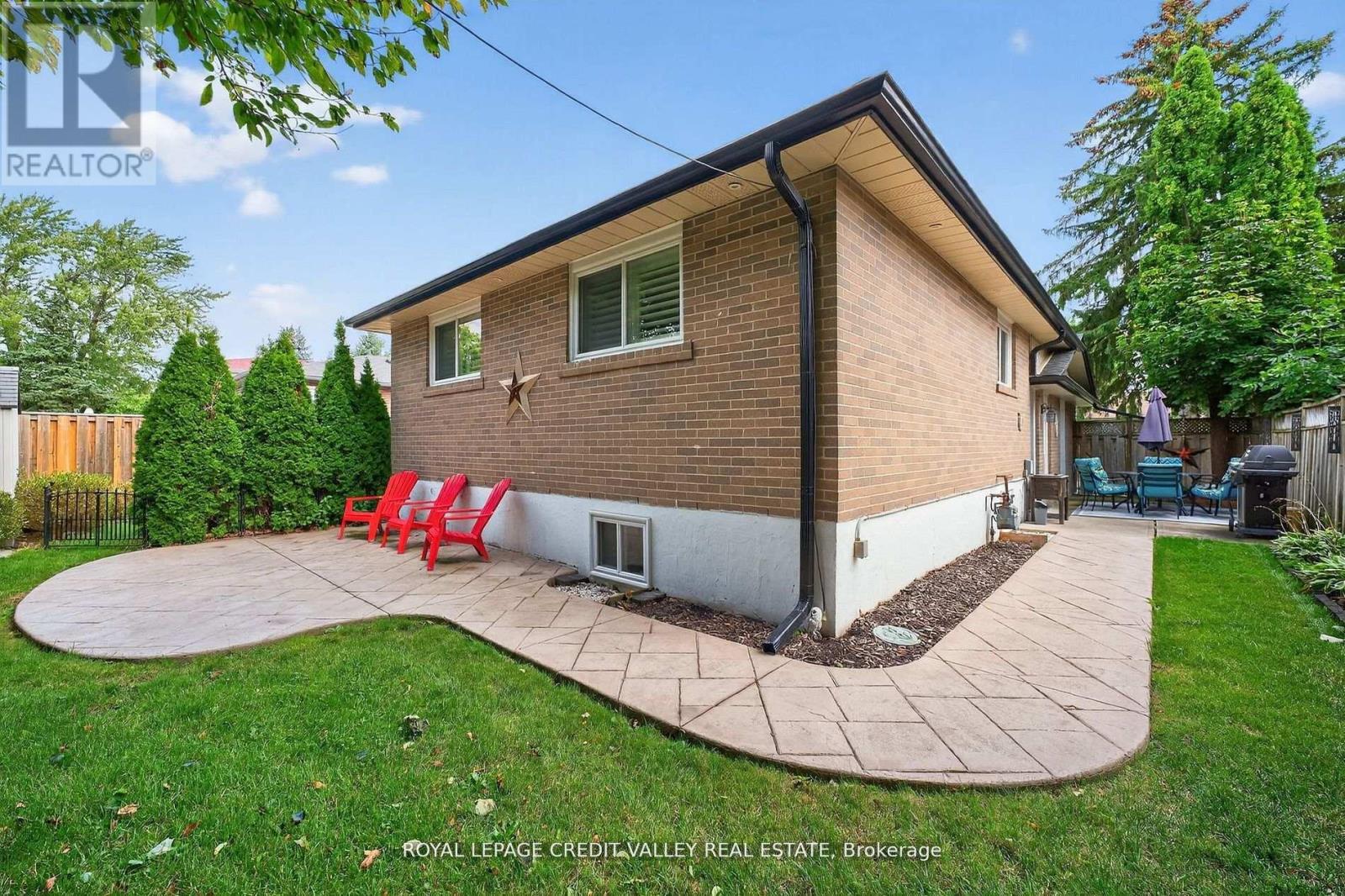 24 Willis Drive, Brampton, Ontario  L6W 1A9 - Photo 45 - W12848000