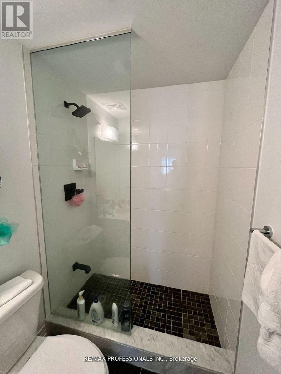 406 - 408 Browns Line E, Toronto, Ontario  M8W 3T9 - Photo 7 - W12848014