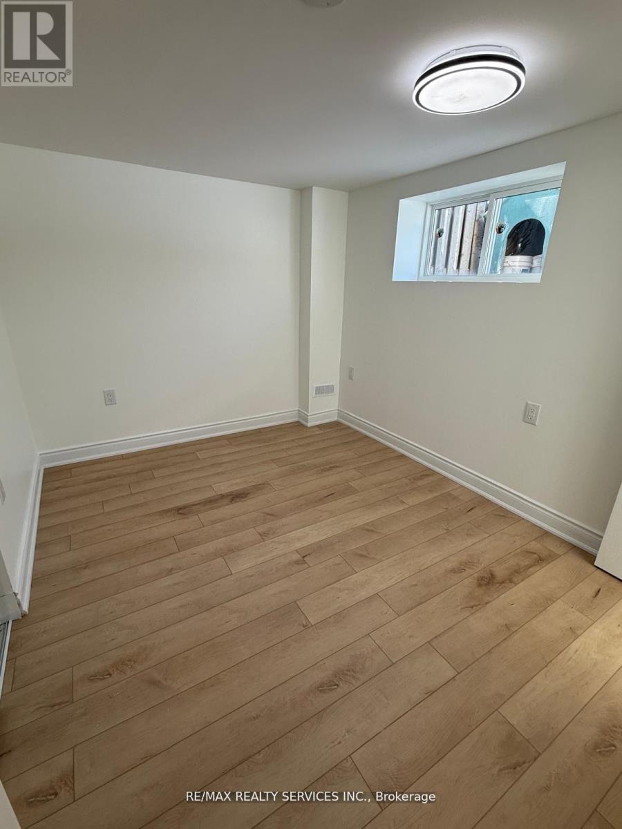 Bsmt - 234 Morden Road, Oakville, Ontario  L6K 2S3 - Photo 10 - W12848016