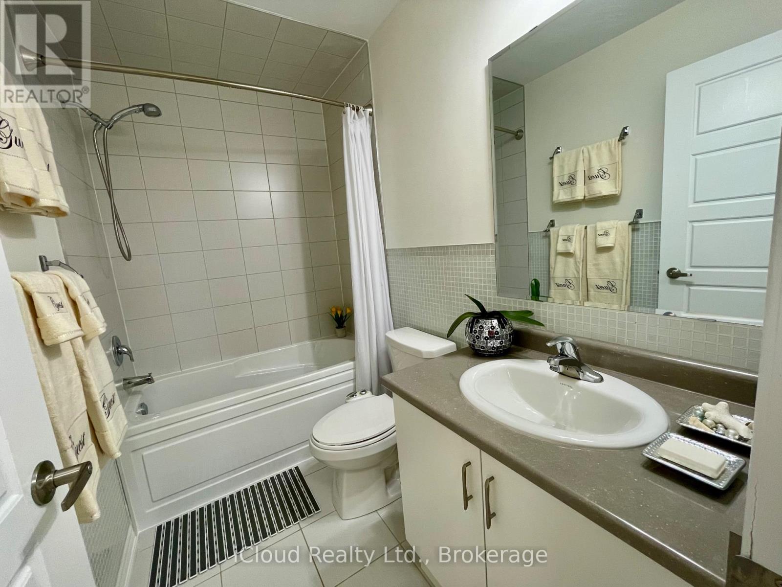 73 - 1222 Rose Way, Milton, Ontario  L9E 1P1 - Photo 12 - W12848034