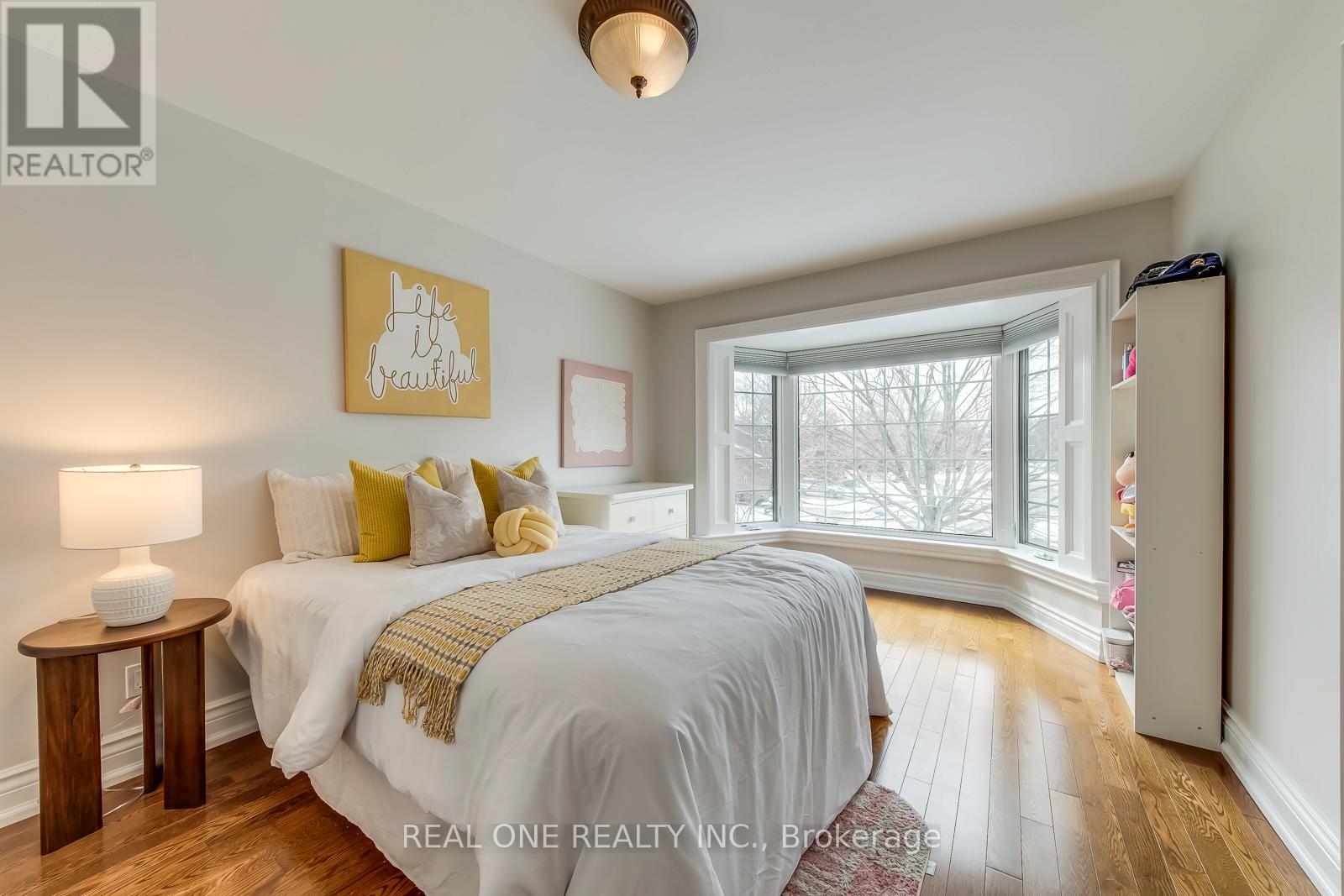 1060 Rockcliffe Court, Oakville, Ontario  L6M 1B8 - Photo 31 - W12848036