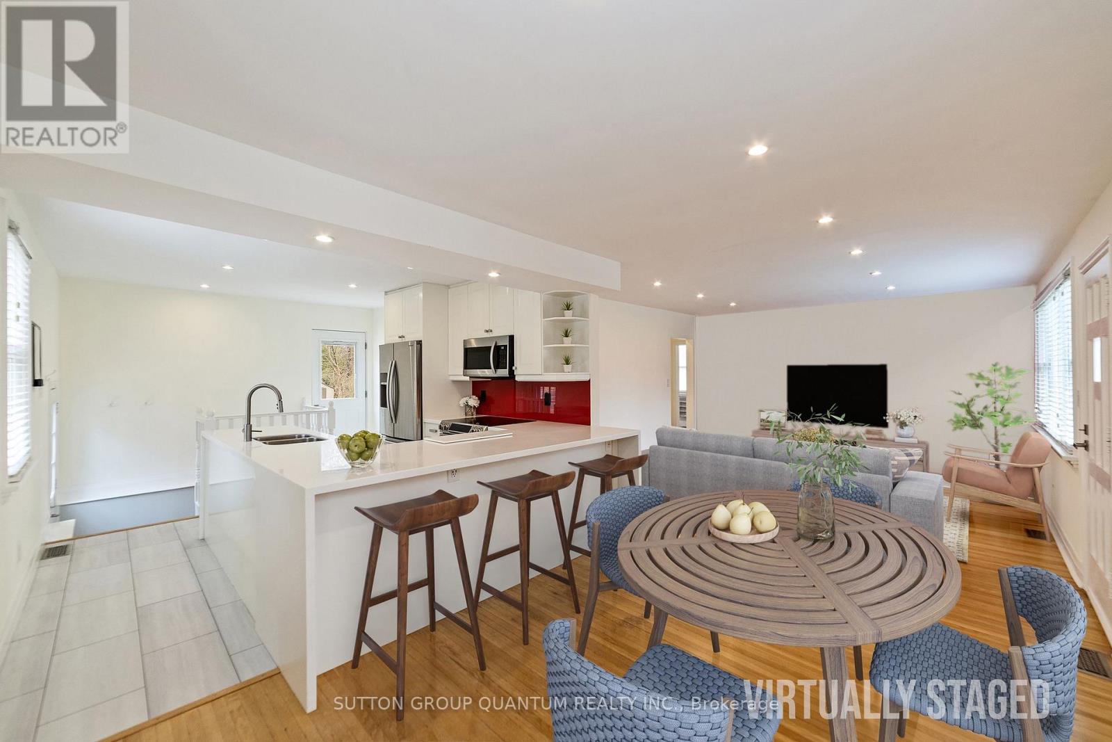 407 Queen Mary Drive, Oakville, Ontario  L6K 3M2 - Photo 12 - W12848054