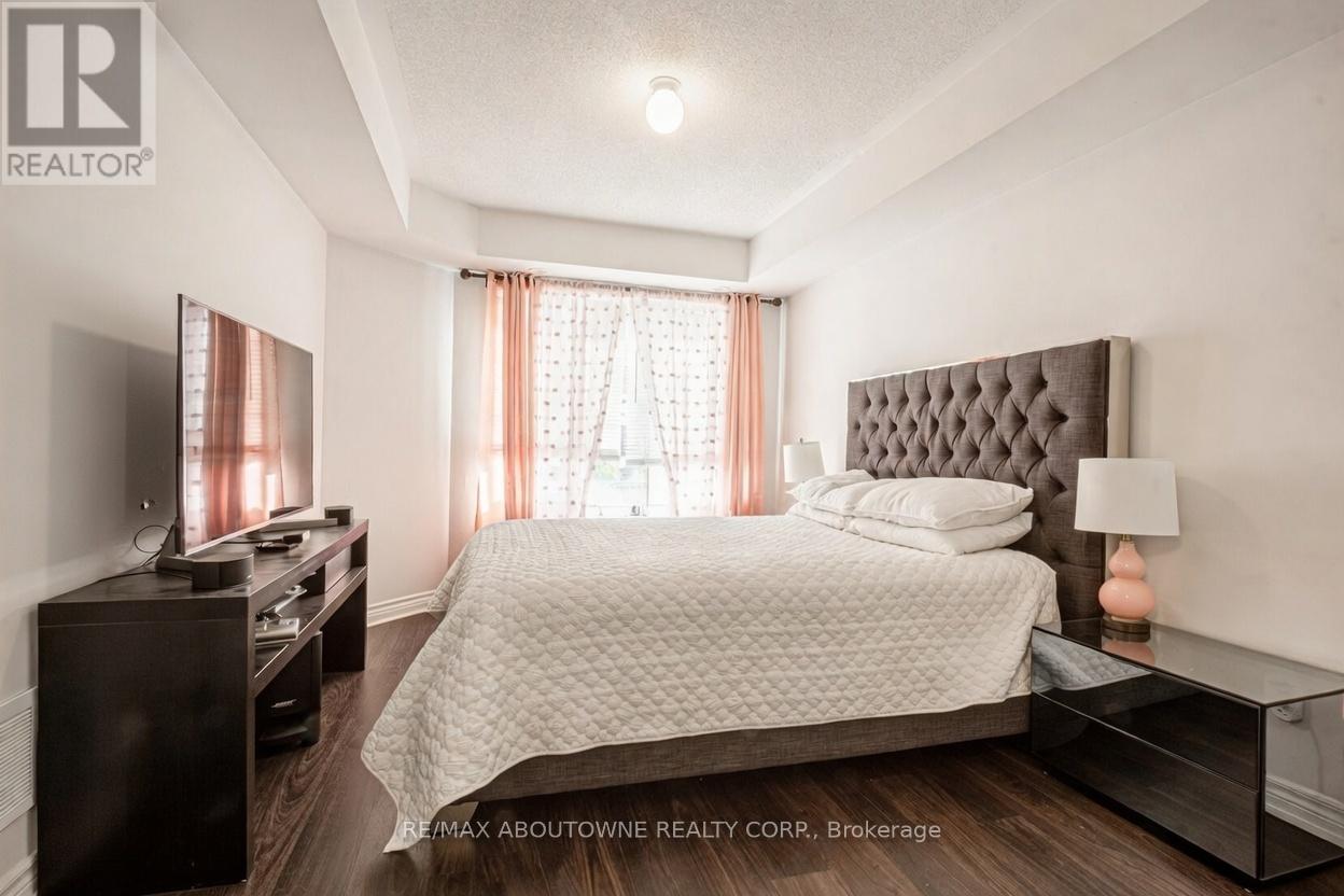 25 - 2480 Post Road, Oakville, Ontario  L6H 0G6 - Photo 11 - W12848066