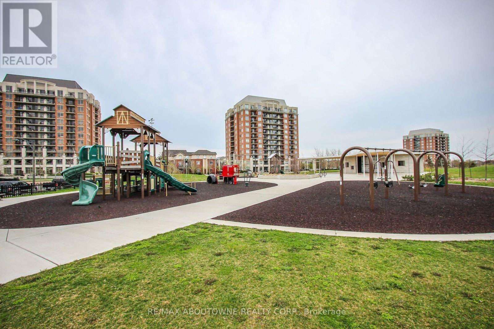 25 - 2480 Post Road, Oakville, Ontario  L6H 0G6 - Photo 18 - W12848066