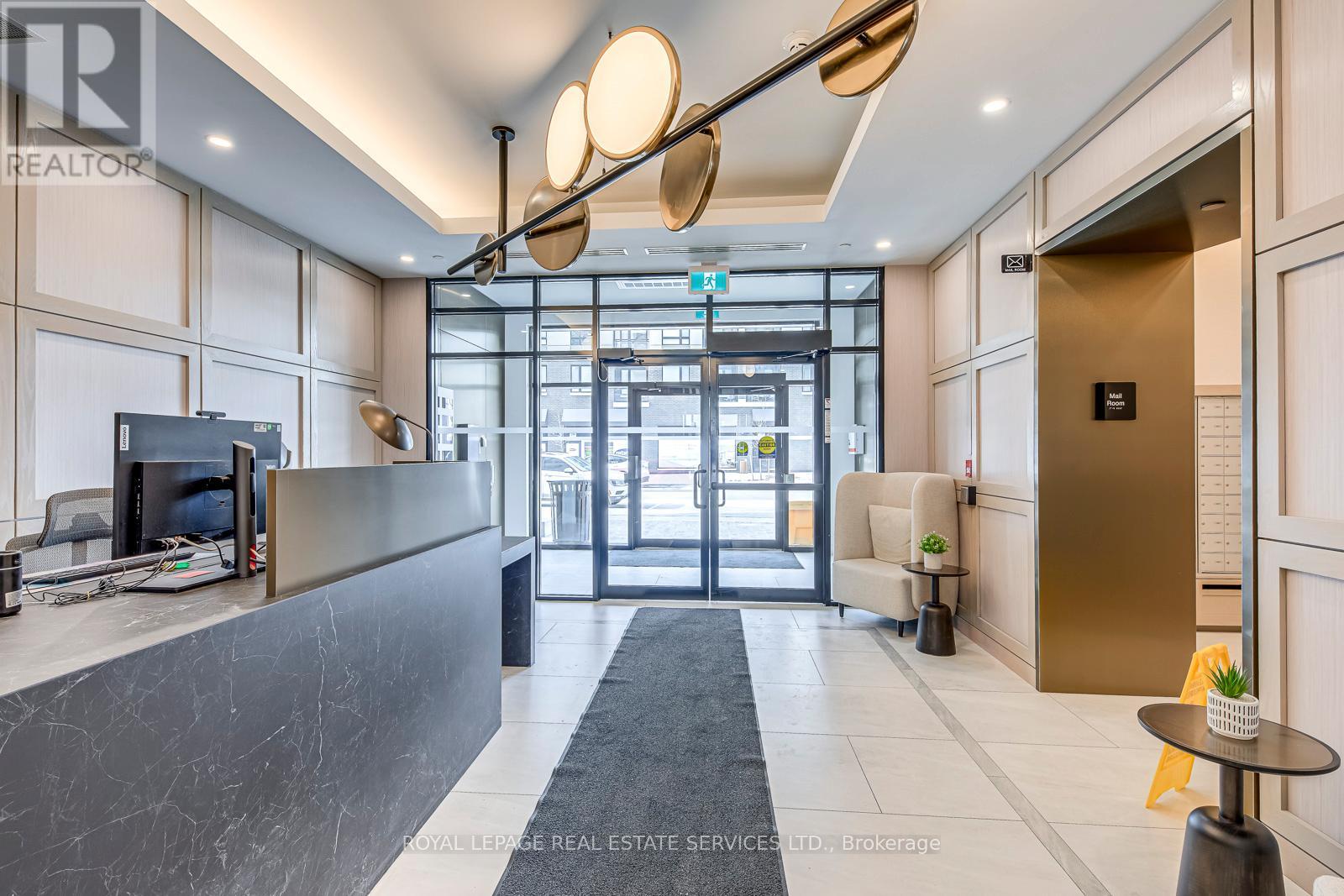 319 - 3265 Carding Mill Trail, Oakville (Go Glenorchy), Ontario  L6M 5P7 - Photo 4 - W12848092