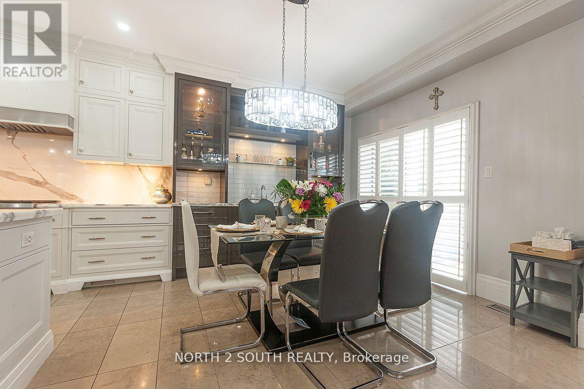 2 Yellow Avens Boulevard, Brampton, Ontario  L6R 0R5 - Photo 19 - W12848122