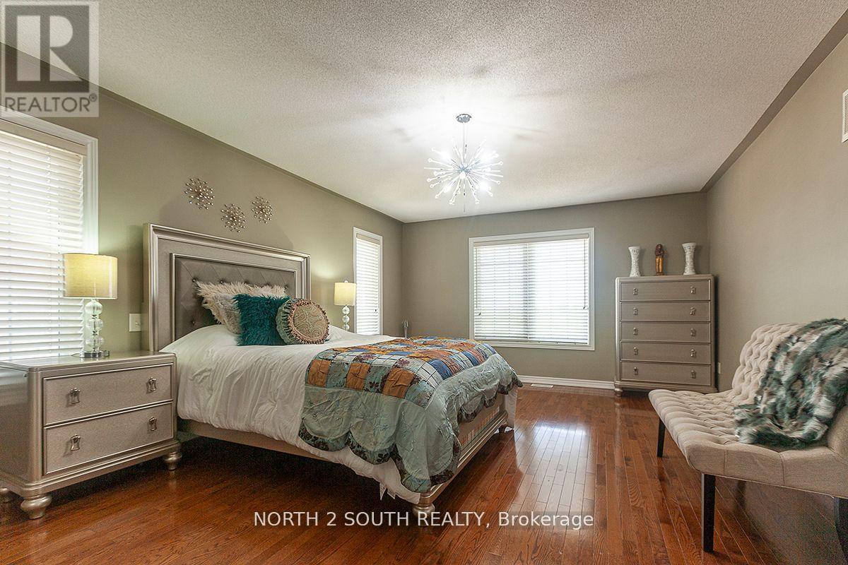 2 Yellow Avens Boulevard, Brampton, Ontario  L6R 0R5 - Photo 21 - W12848122