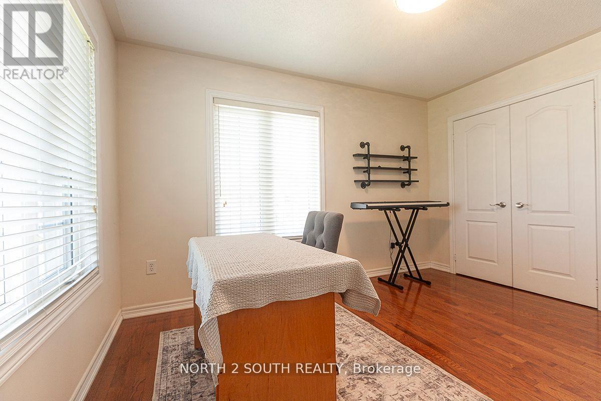 2 Yellow Avens Boulevard, Brampton, Ontario  L6R 0R5 - Photo 32 - W12848122