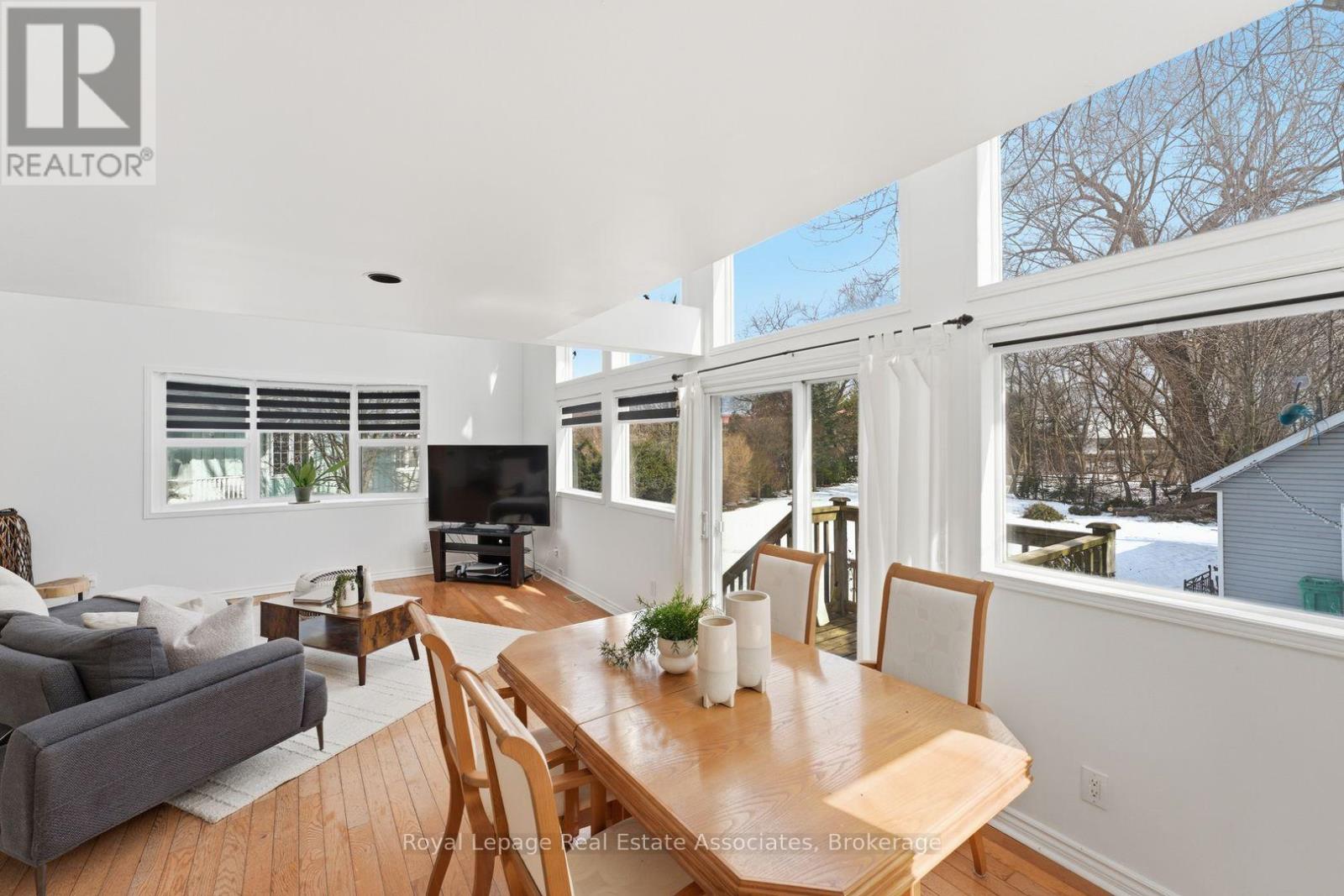 708 Montbeck Crescent, Mississauga, Ontario  L5G 1P3 - Photo 25 - W12848164