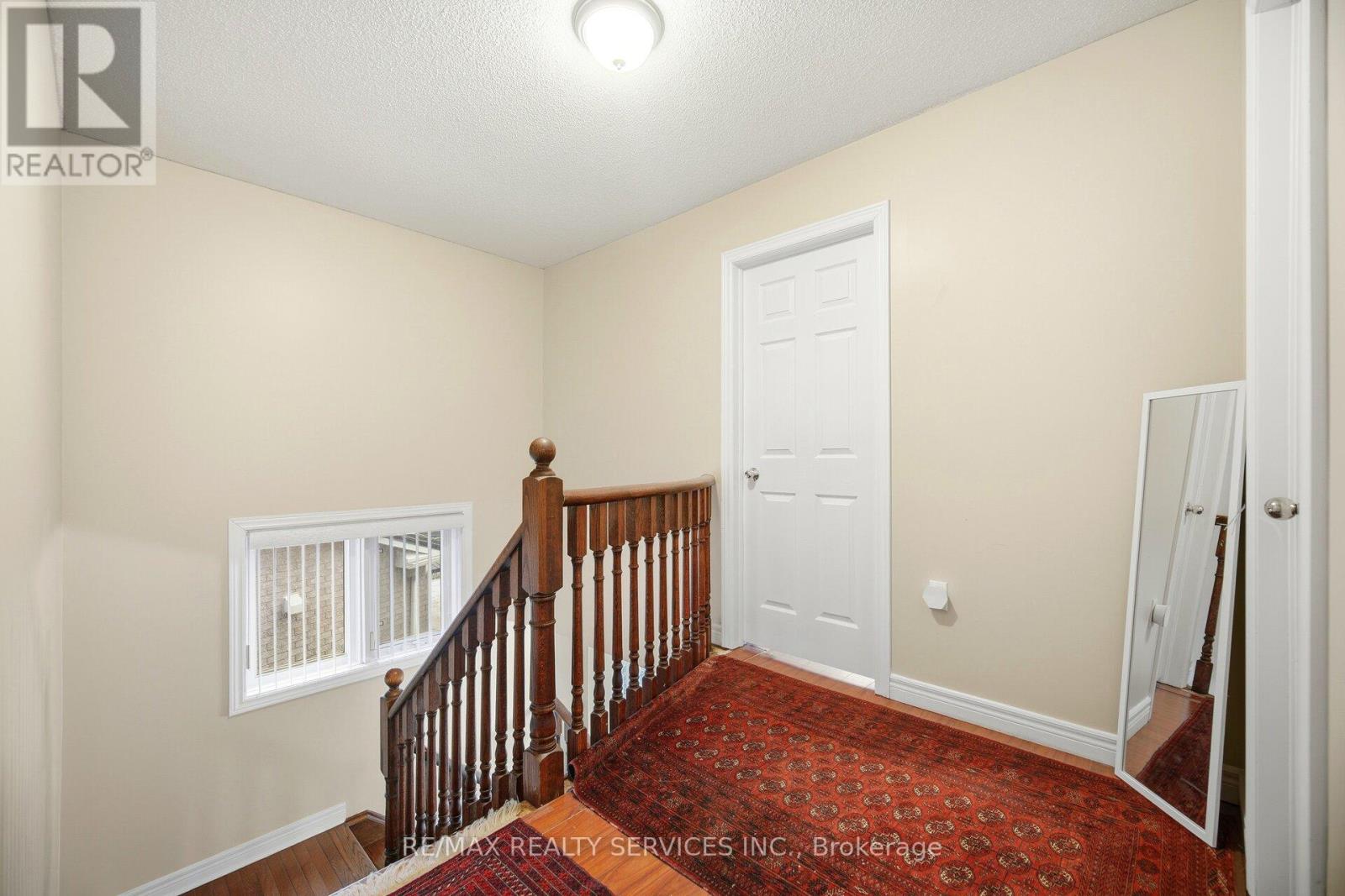 31 Seahorse Avenue, Brampton, Ontario  L6V 4N7 - Photo 18 - W12848200