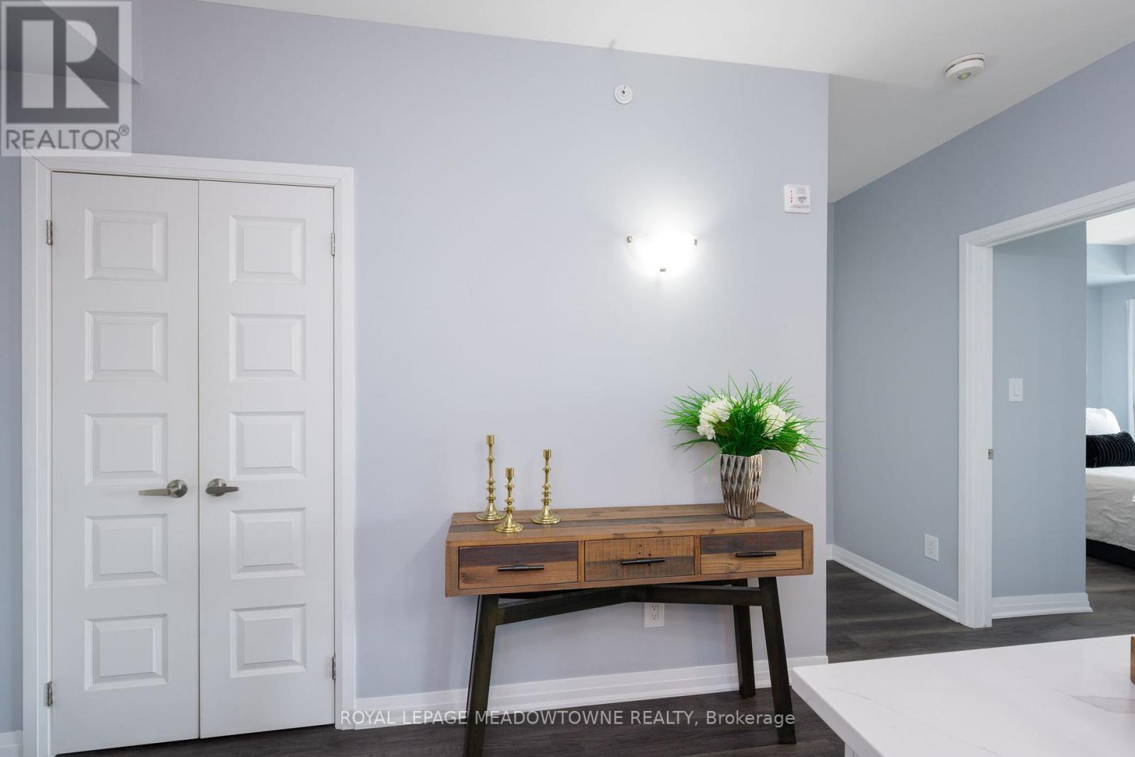 614 - 610 Farmstead Drive, Milton, Ontario  L9T 8X5 - Photo 11 - W12848222