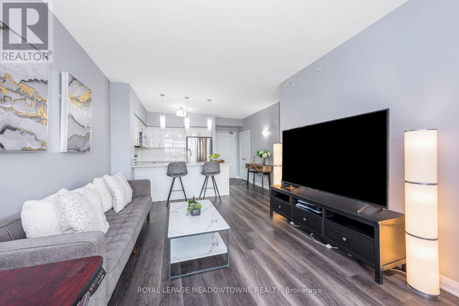 614 - 610 Farmstead Drive, Milton, Ontario  L9T 8X5 - Photo 4 - W12848222